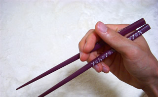 1週間で正しい箸の持ち方を習得する方法 F Ko Jiの 一秒後は未来